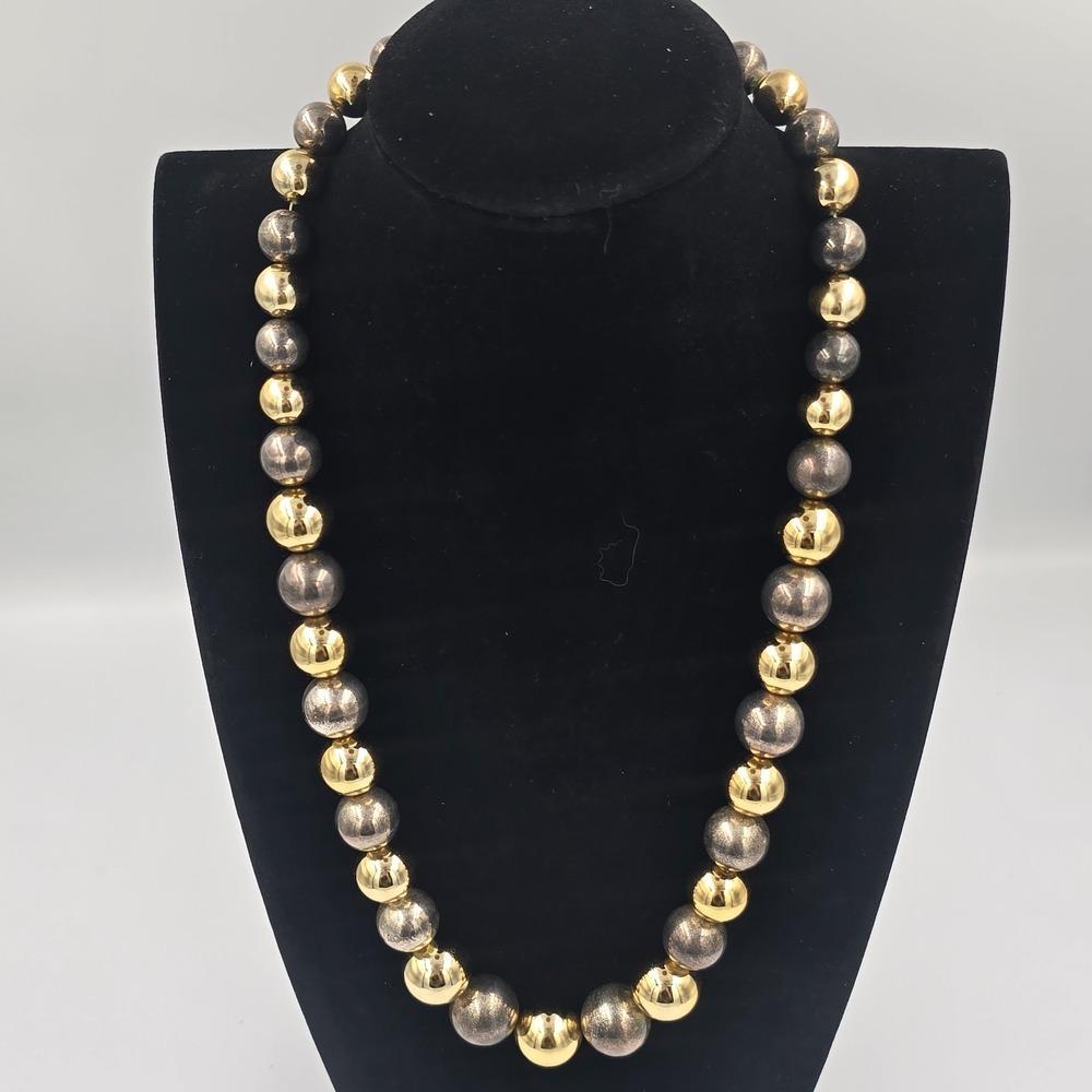 Vintage Beaded Ball Necklace Gold Tone Silver Tone Graduated - Picture 3 of 7
